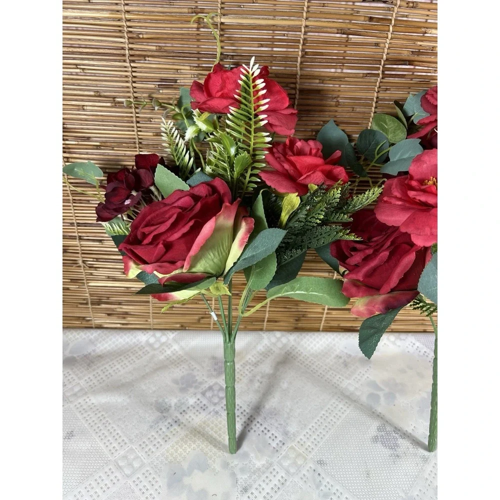 2 Bouquets 13